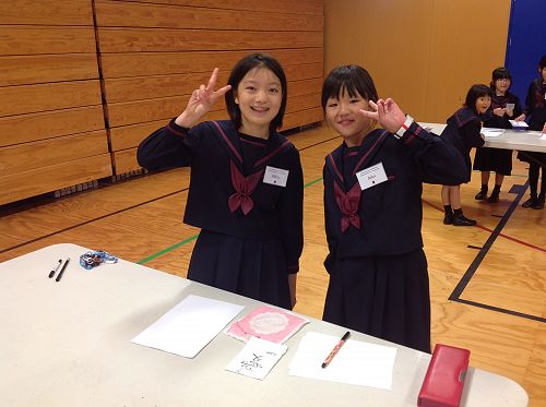 There are special pens to use for calligraphy less