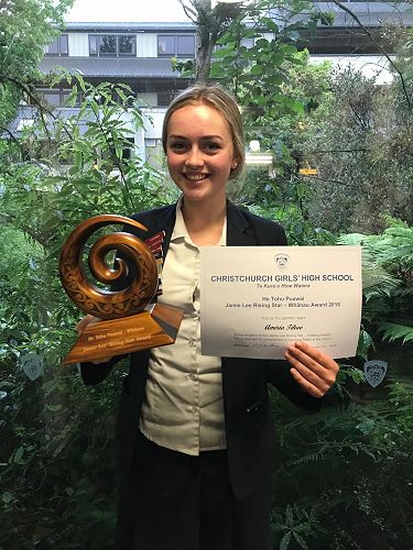  ‘Jamie-Lee Rising Star Award’ for services to Whānau.