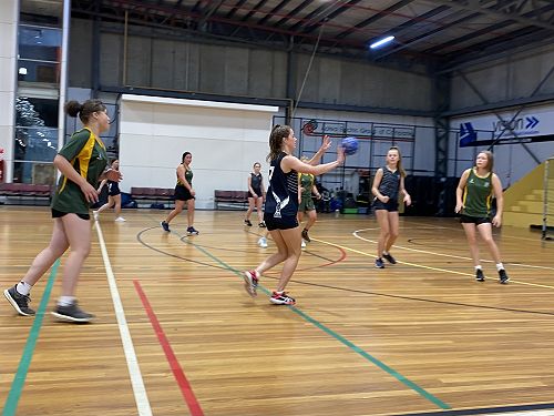 Zara Pratley passing strong