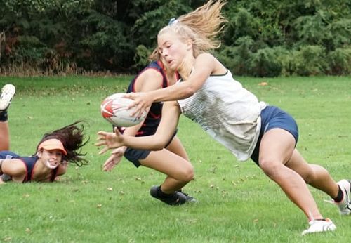 Olivia Fowler scoring against Christchurch Girls' High School.