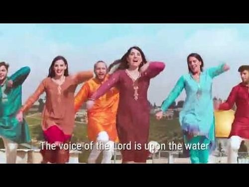 Video: Beautiful! Israelis Worshiping Jesus in Hebrew in Jerusalem!