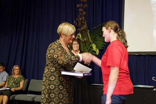 Mainfreight excellent attitude to Learning Senior - Noelani Ritchie