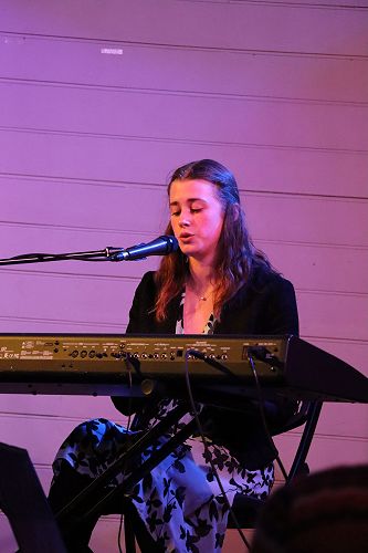 Lovinia Pluck performing at Nayland (Un)Plugged