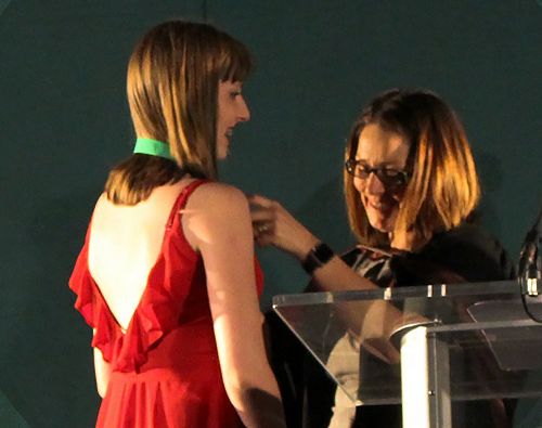 Sophie Gibson being awarded Proxime Accessit by Principal, Carolyn Pentecost