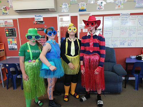 Mackenzi, Denver, Amber and Alexia showing great house spirit!