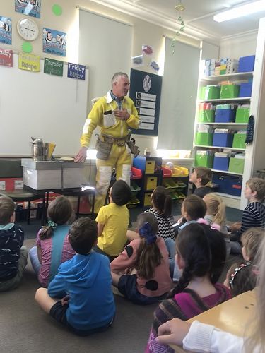 Murray shared his knowledge about bee keeping with us.