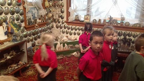 Team Awa's Visit to the Art Gallery and Museum