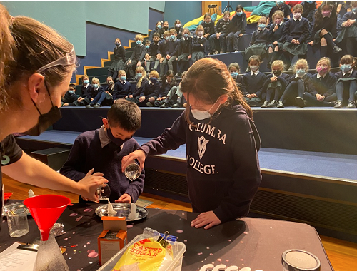 Lucas and Lucia create their own crystals