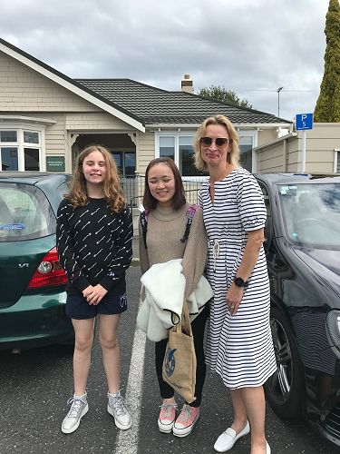 Miyu with Homestay Family