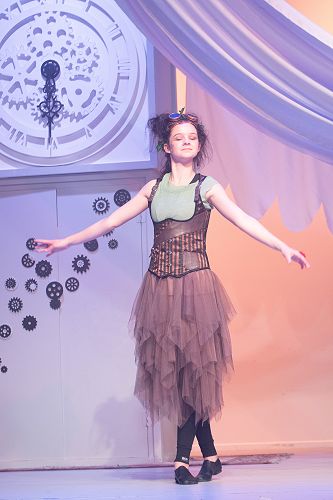 Drama Production 202 - Midsummers Night Dream