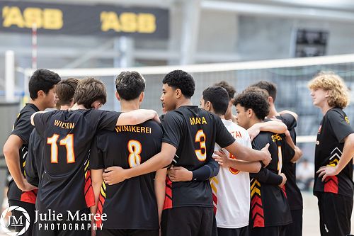 Under 17 team huddle