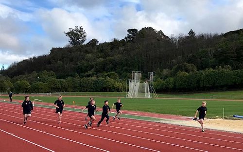 Students competing in the sprints.