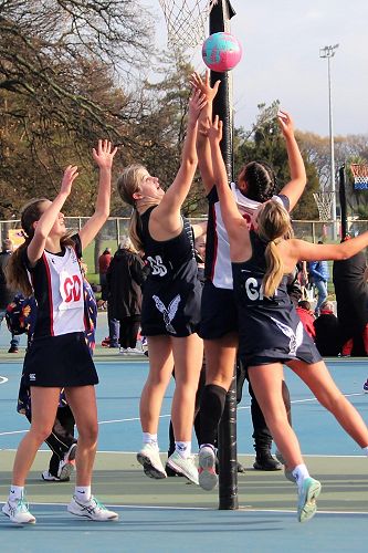 GS Isla Nicholson jumping high for the rebound