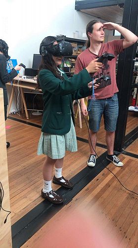Our students were invited to a Fab Lab workshop and were able to try out Virtual Reality technology.