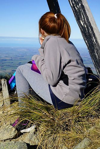 










Climbing Little Mount Peel


