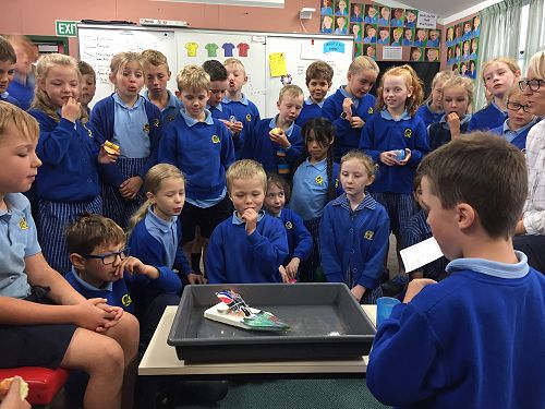 Zach explaining to RM15/16 how his experiment works.