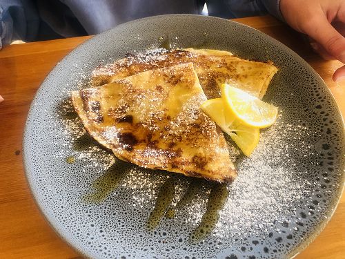 First place for the year 9 Ananas (Pineapple) class goes to Eva Zoghbi.