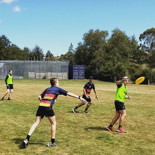 Ultimate frisbee with Year 11 PE.