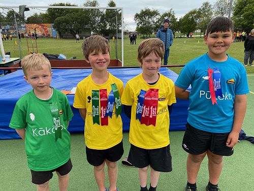 Under 7 boys high jump