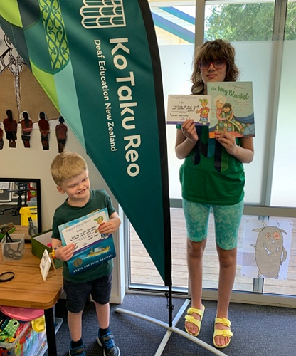 Encourage others and be encouraged