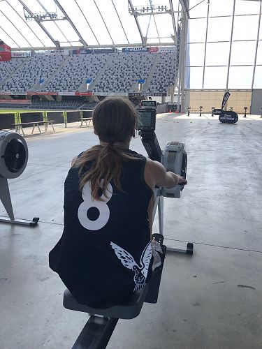 Charli Sinclair mid way through her 1.5km row