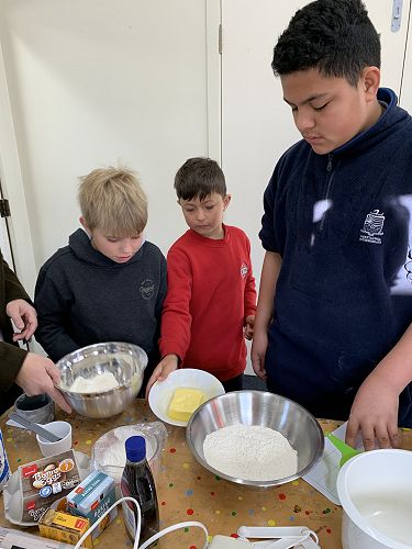 NZSL Hub GBM Starr Braden Rakena mixing