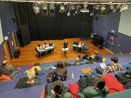 Columba vs JMC debating