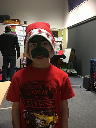 Carter as the Grinch.