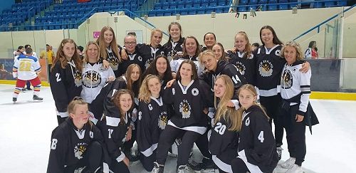 Team photo on the ice