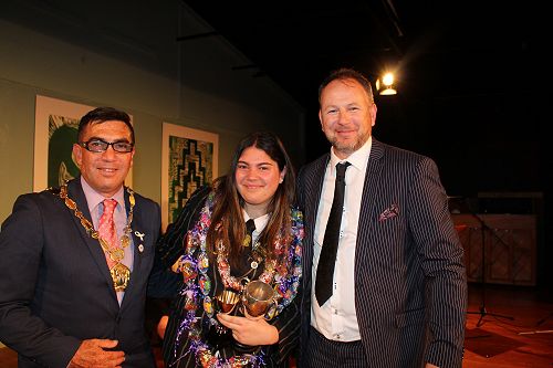 Deputy Head Girl Lucia Bresaz-Underhill with Mayor of Porirua Mike Tana and Principal John Murdoch