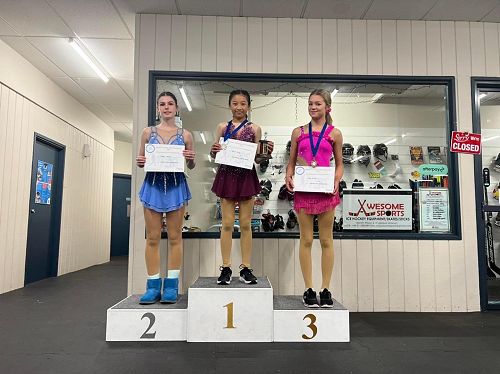 Selena Zeng top of the podium!