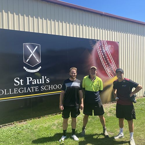 Kane Williamson (left), Ian Boyle and BJ Watling