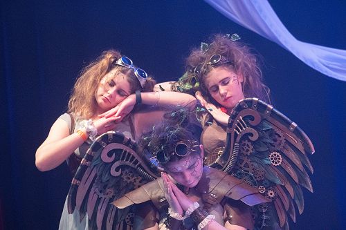 Drama Production 202 - Midsummers Night Dream