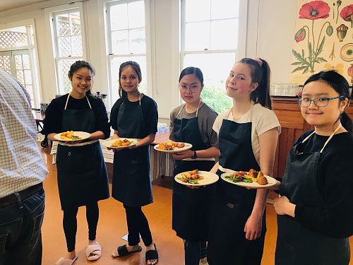 Waitress for the day - Nahm, Bethany, May, sophie and Jane