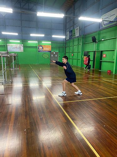 Super Eight Badminton