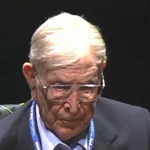 Video: The difference between winning and succeeding | John Wooden