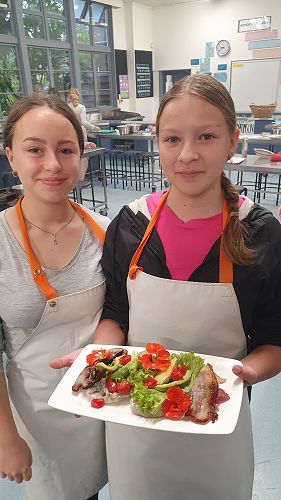 Kaitlyn Craigie and Zahra Vincent