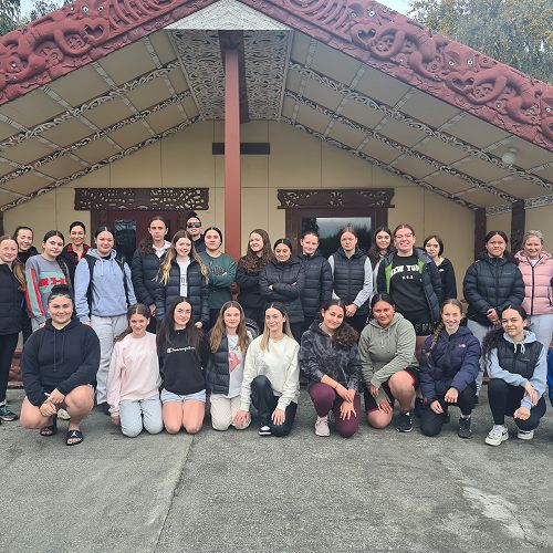 Hawaiki Kura Tū Wāhine