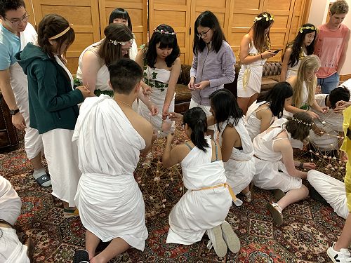 Toga Party, 19/2/20