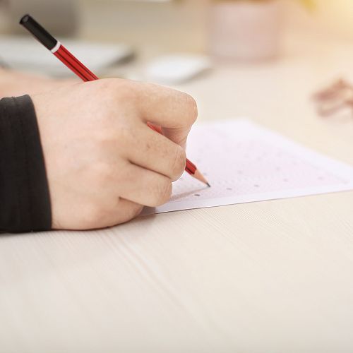 Reader / Writers urgently needed!