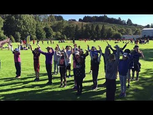 Video: Wakari School KVC day: marching