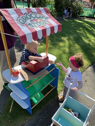 Arthur and Juniper at Sumner Playgroup