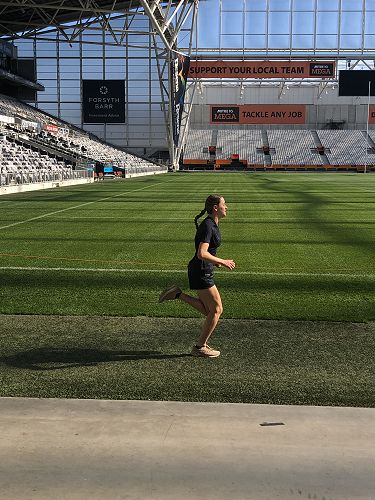 Year 13 Jaime Reid setting a superb pace in the 1.5km run 