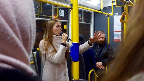 Actress Margarita Zaharova at the 27 September Literary Trolleybus reading. 