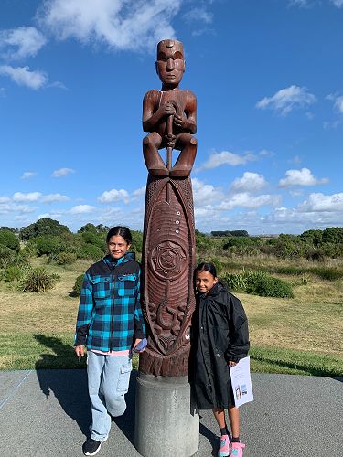 Azaeliyah and Nevaeh at Waitangi and pou
