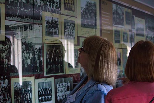 500-constrained-0861557b-3c7a-41c9-9033-459971cf9f89