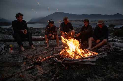 Martins Bay - Fire for the pipi