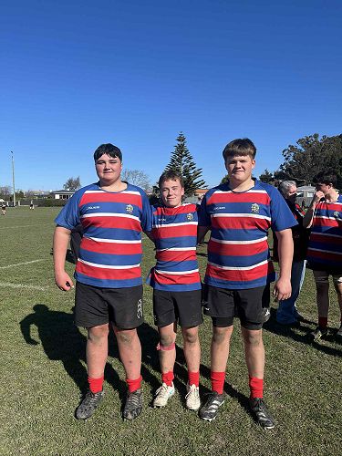 Starting front row - Kobee, Maddox, Ben.