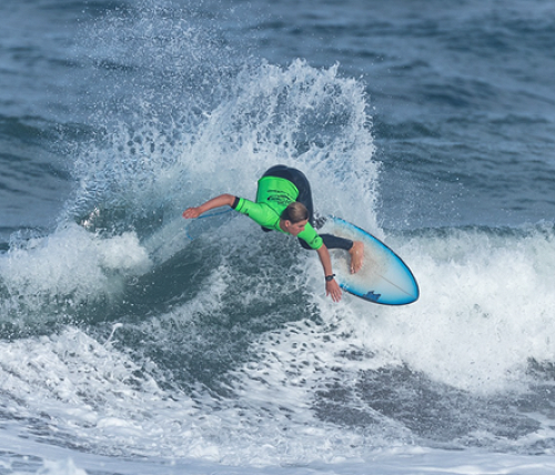 Flint Sherborne-France solid on his backhand
