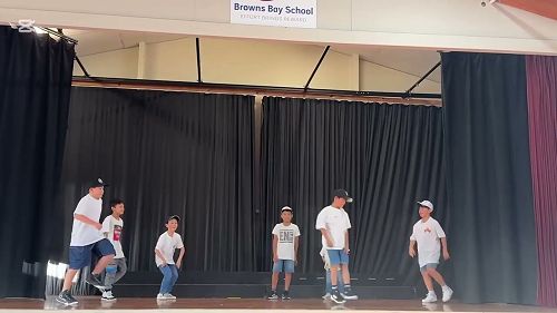 Video: mmexport1750075665724